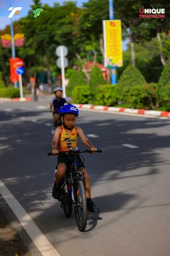 Ảnh sự kiện VIET NAM TRI FACTOR CHAMPIONSHIP x HO CHI MINH CITY CHAMPIONSHIP NĂM 2025 - efcf4213685974020963448298af5f51.jpg
