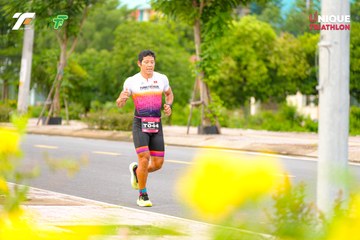 Ảnh sự kiện VIET NAM TRI FACTOR CHAMPIONSHIP x HO CHI MINH CITY CHAMPIONSHIP NĂM 2025 - f46db320a2ecffe2aaddf4a521c02e15.jpg