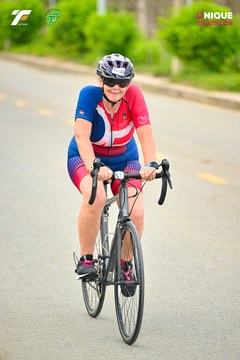 Ảnh sự kiện VIET NAM TRI FACTOR CHAMPIONSHIP x HO CHI MINH CITY CHAMPIONSHIP NĂM 2025 - f709e73a82947c592837f3a714373cd5.jpg