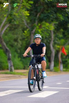 Ảnh sự kiện VIET NAM TRI FACTOR CHAMPIONSHIP x HO CHI MINH CITY CHAMPIONSHIP NĂM 2025 - f8225680fc320e5bf0e773c2b4f609c9.jpg