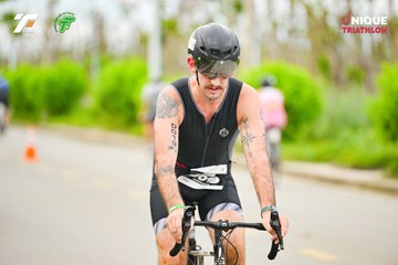 Ảnh sự kiện VIET NAM TRI FACTOR CHAMPIONSHIP x HO CHI MINH CITY CHAMPIONSHIP NĂM 2025 - f9bfc4585439214b7f6aed9876c0d66a.jpg