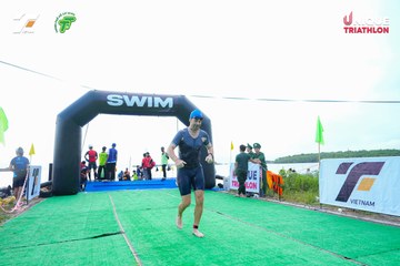 Ảnh sự kiện VIET NAM TRI FACTOR CHAMPIONSHIP x HO CHI MINH CITY CHAMPIONSHIP NĂM 2025 - ff625142989692cd8aea5bec753c04ce.jpg