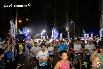 Ảnh sự kiện HO CHI MINH CITY NIGHT RUN EXIMBANK 2026 - 0042d35647fa11374e5ec1d54b767f86.jpg
