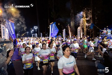 Ảnh sự kiện HO CHI MINH CITY NIGHT RUN EXIMBANK 2026 - 00486cb0b10d6ce67a4807888b538e9c.jpg