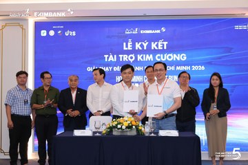 Photo HO CHI MINH CITY NIGHT RUN EXIMBANK 2026 - 0133bba1a7ebcfec72ffdb43dbbdb4c6.jpg