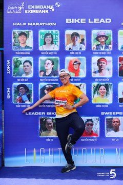 Photo HO CHI MINH CITY NIGHT RUN EXIMBANK 2026 - 016210e54f4367994e9bc20c4c20f9df.jpg