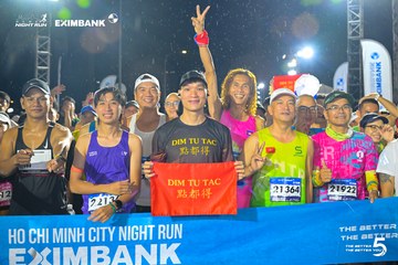 Ảnh sự kiện HO CHI MINH CITY NIGHT RUN EXIMBANK 2026 - 01752c9b4c0d6766239cc72ad14368c6.jpg