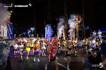 Ảnh sự kiện HO CHI MINH CITY NIGHT RUN EXIMBANK 2026 - 01829559101b43ee576ff62671023038.jpg