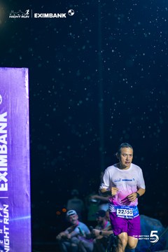 Ảnh sự kiện HO CHI MINH CITY NIGHT RUN EXIMBANK 2026 - 01b1f3b74fd7d8bbc9d8690fa473f43e.jpg