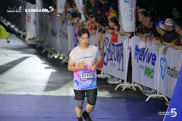 HO CHI MINH CITY NIGHT RUN EXIMBANK 2026 - Ảnh #4983925
