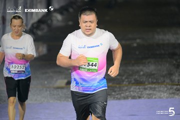 HO CHI MINH CITY NIGHT RUN EXIMBANK 2026 - Ảnh #4980378