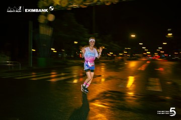 Ảnh sự kiện HO CHI MINH CITY NIGHT RUN EXIMBANK 2026 - 0300c619c572669b67767128d3725f5b.jpg