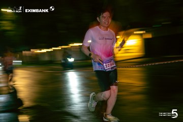 Photo HO CHI MINH CITY NIGHT RUN EXIMBANK 2026 - 03291e35034a2b7395f48e06fa2e0181.jpg