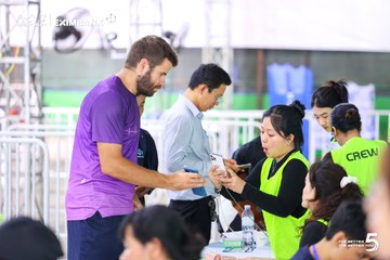 Photo HO CHI MINH CITY NIGHT RUN EXIMBANK 2026 - 03ba04e39fe9470cf0221286e1c30dd7.jpg