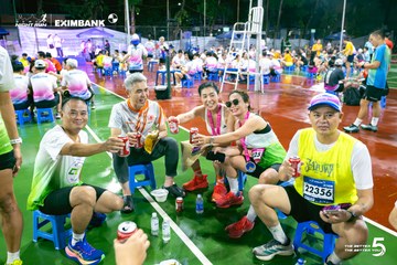 Photo HO CHI MINH CITY NIGHT RUN EXIMBANK 2026 - 03df7f09687f0ea3648dd7ffa0c1eecf.jpg