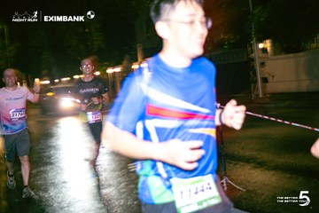 Ảnh sự kiện HO CHI MINH CITY NIGHT RUN EXIMBANK 2026 - 042d6efe986b5ae75342fde2e0bb758c.jpg
