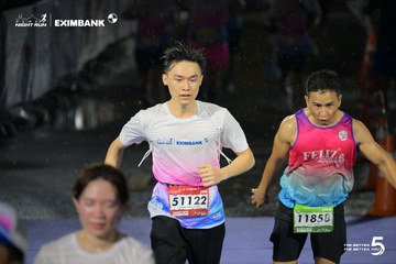 Photo HO CHI MINH CITY NIGHT RUN EXIMBANK 2026 - 04a5a74fd1205162ac7fe497fdeeffda.jpg