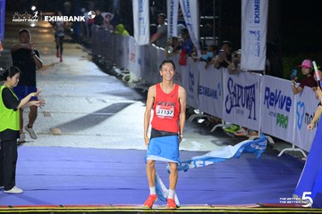Photo HO CHI MINH CITY NIGHT RUN EXIMBANK 2026 - 04ae21976ac80c6e7826c27e02e0a2c2.jpg