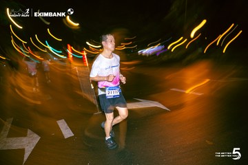 Ảnh sự kiện HO CHI MINH CITY NIGHT RUN EXIMBANK 2026 - 05e9a8b81ccf82cd98078a57bd751b2e.jpg