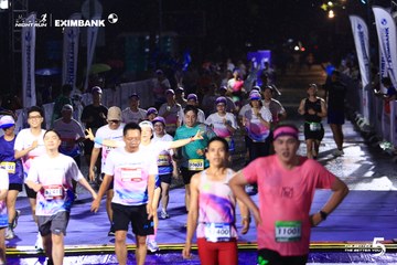 HO CHI MINH CITY NIGHT RUN EXIMBANK 2026 - Ảnh #4987613