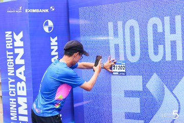Photo HO CHI MINH CITY NIGHT RUN EXIMBANK 2026 - 06c9784bcb25f13cde87001097627d12.jpg