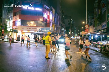 Ảnh sự kiện HO CHI MINH CITY NIGHT RUN EXIMBANK 2026 - 06ee8869ed70cc0216d4ffbcd7dc2056.jpg
