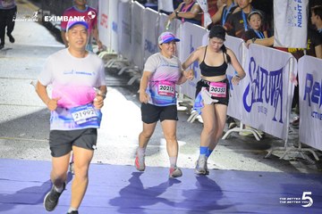 HO CHI MINH CITY NIGHT RUN EXIMBANK 2026 - Ảnh #4982860