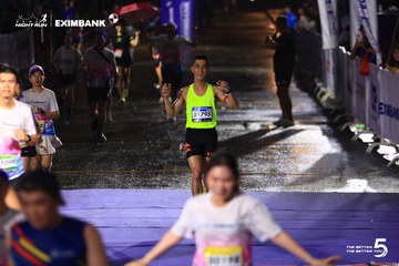 HO CHI MINH CITY NIGHT RUN EXIMBANK 2026 - Ảnh #4987866