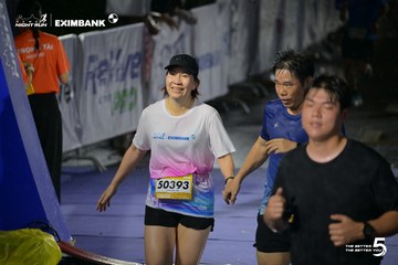 Photo HO CHI MINH CITY NIGHT RUN EXIMBANK 2026 - 08ee31ffbba9eb861e6d6f9a67520e0d.jpg