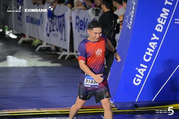 HO CHI MINH CITY NIGHT RUN EXIMBANK 2026 - Ảnh #4986290