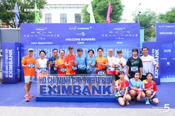Photo HO CHI MINH CITY NIGHT RUN EXIMBANK 2026 - 09dbc5a47e534bc256cca4e0590ed25f.jpg