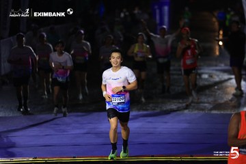 HO CHI MINH CITY NIGHT RUN EXIMBANK 2026 - Ảnh #4988350