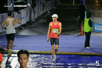 Photo HO CHI MINH CITY NIGHT RUN EXIMBANK 2026 - 0b0587dbf0ae10829654aa61731e5176.jpg