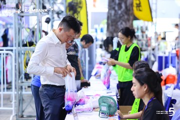 Photo HO CHI MINH CITY NIGHT RUN EXIMBANK 2026 - 0bc798dc42f6d052698739701e4d26c6.jpg