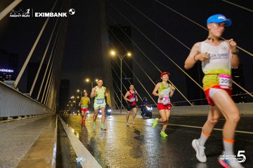 HO CHI MINH CITY NIGHT RUN EXIMBANK 2026 - Ảnh #4997961