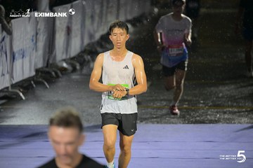 Photo HO CHI MINH CITY NIGHT RUN EXIMBANK 2026 - 0bf5d0fc0ae3de7b378f765637a6d427.jpg