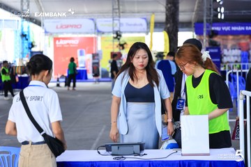 Photo HO CHI MINH CITY NIGHT RUN EXIMBANK 2026 - 0cbcd4598f7a858b142a02b0e7969b43.jpg