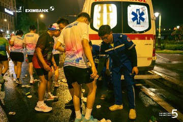 Ảnh sự kiện HO CHI MINH CITY NIGHT RUN EXIMBANK 2026 - 0cc3bf14d5588b513670bb7eff42a104.jpg