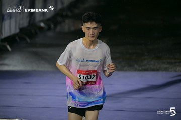 Photo HO CHI MINH CITY NIGHT RUN EXIMBANK 2026 - 0cc5c1b6969acd9d996b49e2b8301b5f.jpg