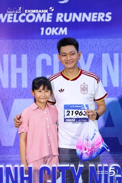 Photo HO CHI MINH CITY NIGHT RUN EXIMBANK 2026 - 0d03af50e1cf02de1bd0ddfa08a22e88.jpg
