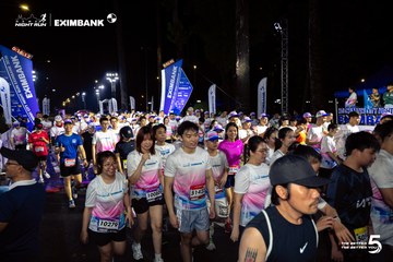 Ảnh sự kiện HO CHI MINH CITY NIGHT RUN EXIMBANK 2026 - 0d6ec940d2980c9eaebca6979a98eb18.jpg