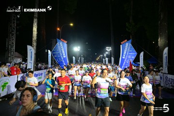 Ảnh sự kiện HO CHI MINH CITY NIGHT RUN EXIMBANK 2026 - 0e099703c1883d6ac90ab6246d6e9f07.jpg