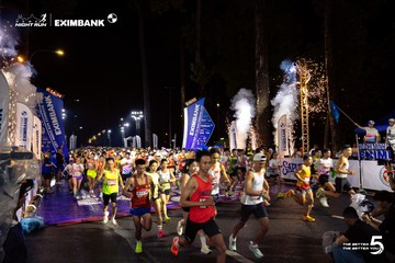 Ảnh sự kiện HO CHI MINH CITY NIGHT RUN EXIMBANK 2026 - 102802c8e4a206f9626041a42e2c8521.jpg