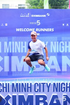 Photo HO CHI MINH CITY NIGHT RUN EXIMBANK 2026 - 127539dfe3c120fc94424bf907910842.jpg