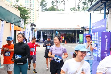 Photo HO CHI MINH CITY NIGHT RUN EXIMBANK 2026 - 130c318d6bd2cdfd2d86687281310c6d.jpg