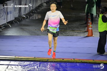 Photo HO CHI MINH CITY NIGHT RUN EXIMBANK 2026 - 1384e7a14ef6faa593f75bf3d4497e20.jpg