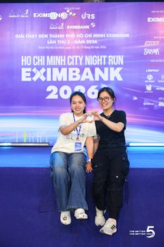 Photo HO CHI MINH CITY NIGHT RUN EXIMBANK 2026 - 138874730d11bc3cba9031a777103faa.jpg