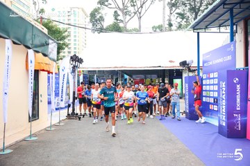 Photo HO CHI MINH CITY NIGHT RUN EXIMBANK 2026 - 13b49741330deef4cb2b55d86940b72d.jpg