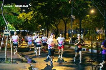 Ảnh sự kiện HO CHI MINH CITY NIGHT RUN EXIMBANK 2026 - 142b5120c49d1e48066562e3678b5783.jpg