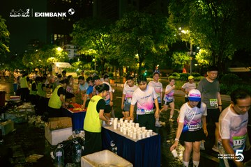 Photo HO CHI MINH CITY NIGHT RUN EXIMBANK 2026 - 1591919f40c87cd727907bd82ed49cf2.jpg